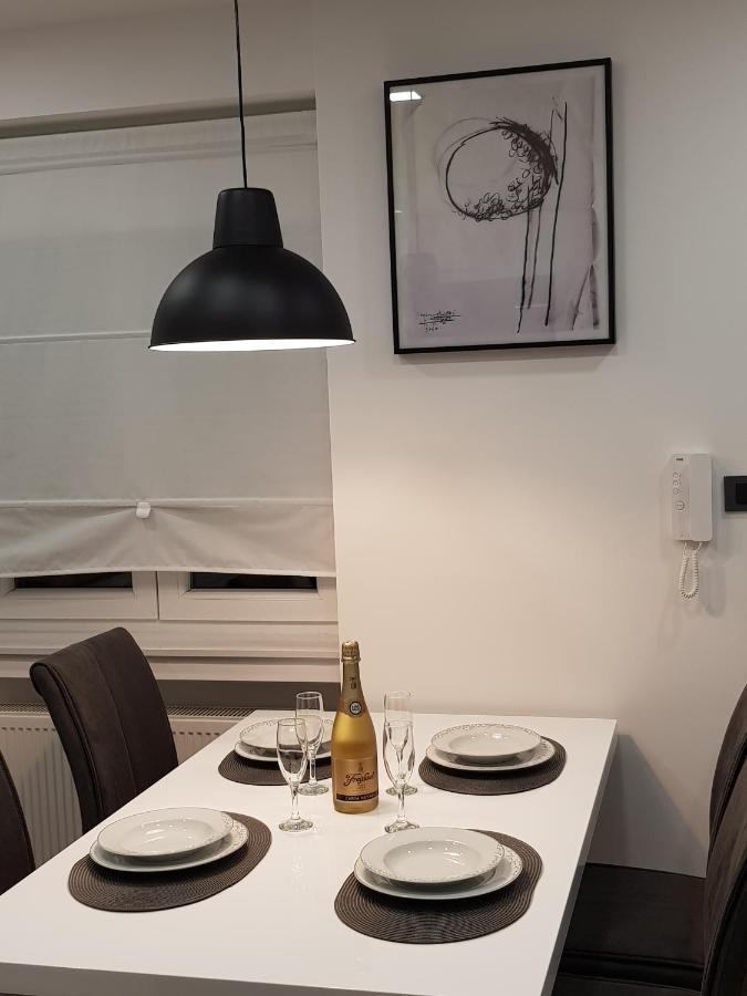 Marsim Lux Apartman Zagreb Exteriör bild